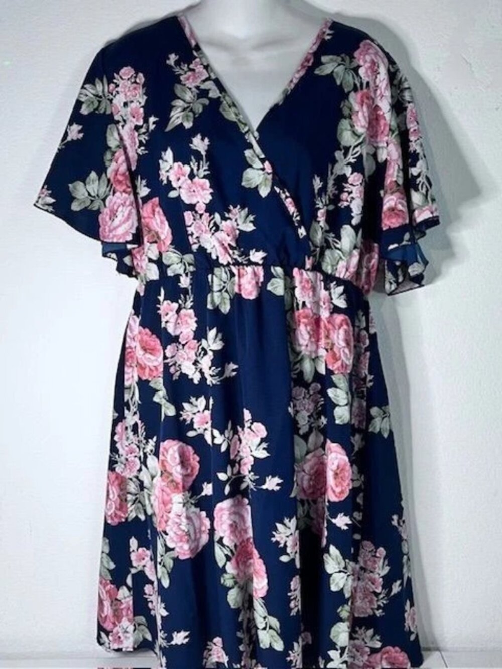 SHEIN Floral Dress – Size 2XL